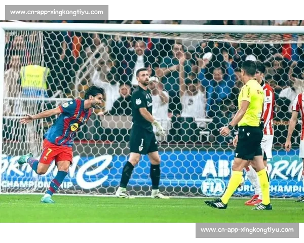 巴萨 1200 万欧年薪锁定尼科！财务战一触即发，毕巴严防球员流失