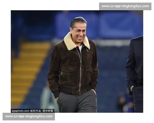 马竞官宣雷尼尔多离队:31 岁后卫合同到期加盟桑德兰 马竞官宣雷尼尔多离队:31 岁后卫合同到期加盟桑德兰