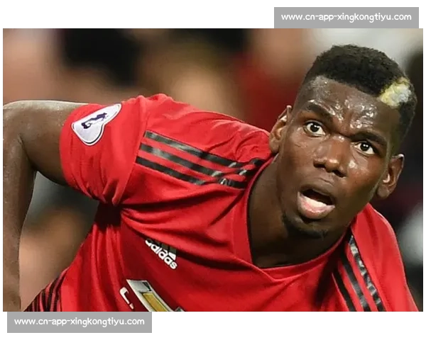 博格巴探访博卡更衣室：红魔旧将温情重聚